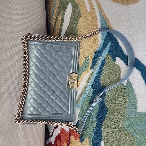 CHANEL Quilted BOY BAG irridescent Calf Skin Pale Blue - Picture 12 of 12